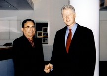 Brij Kapoor with Bill Clinton
